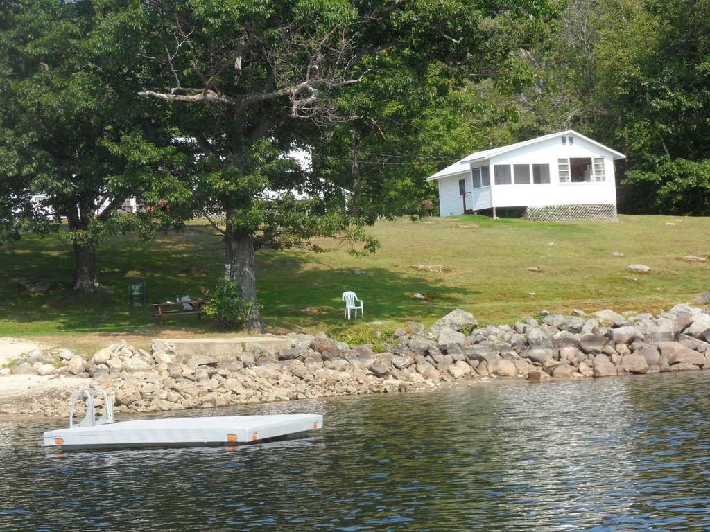 White Oak Motel & Cottages Holderness Exterior photo