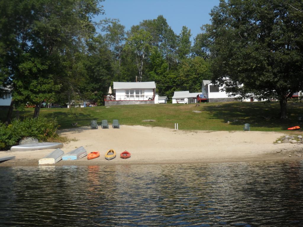 White Oak Motel & Cottages Holderness Exterior photo